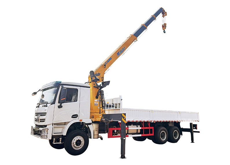 XCMG SQS300 — رافعة مثبتة على شاحنة